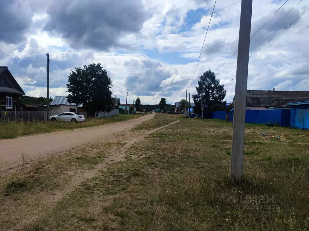 Дом в Удмуртия, Якшур-Бодьинский район, с. Чур ул. Ленина, 33 (36 м) - Фото 1