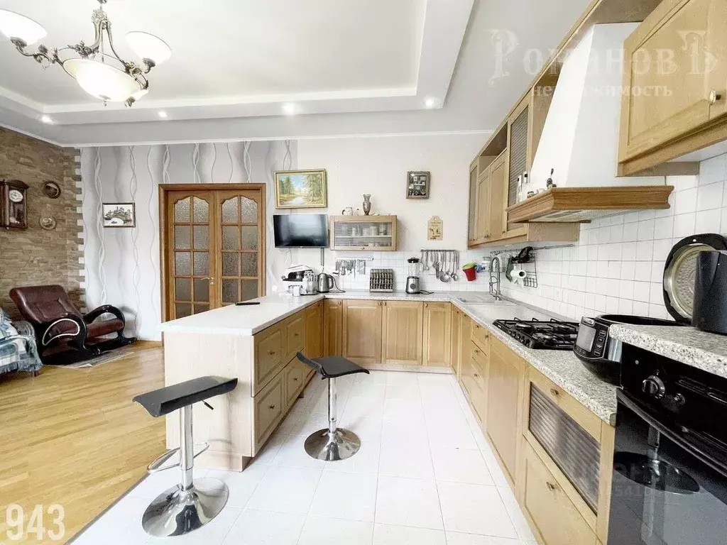 4-к кв. Ставропольский край, Ставрополь ул. Доваторцев, 37/5 (168.3 м) - Фото 2