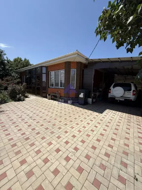 Дом в Ростовская область, Волгодонск В-Б кв-л,  (85 м) - Фото 1