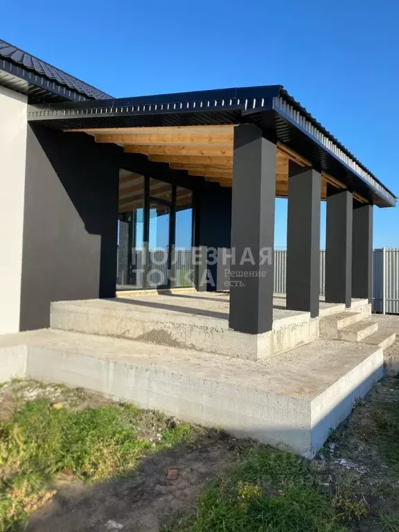 Дом в Самарская область, Красный Яр с/пос, пос. Кондурчинский ул. ... - Фото 1