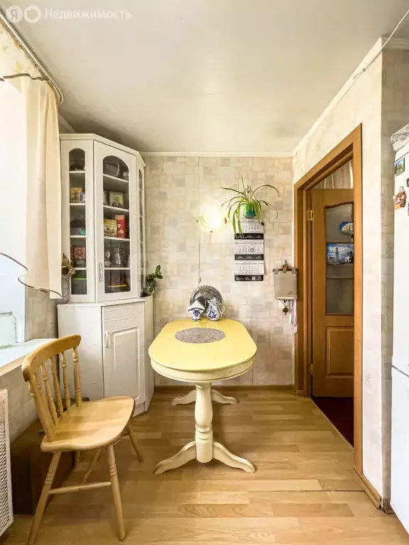 2-комнатная квартира: Вологда, улица Челюскинцев, 61А (51 м) - Фото 0