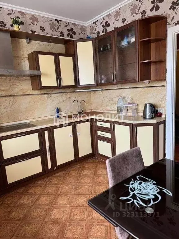 3-к кв. Белгородская область, Старый Оскол Степной мкр, 6 (95.0 м) - Фото 1