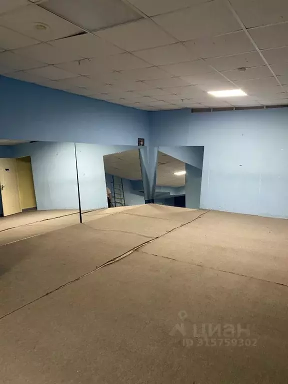 Помещение свободного назначения в Белгородская область, Старый Оскол ... - Фото 0