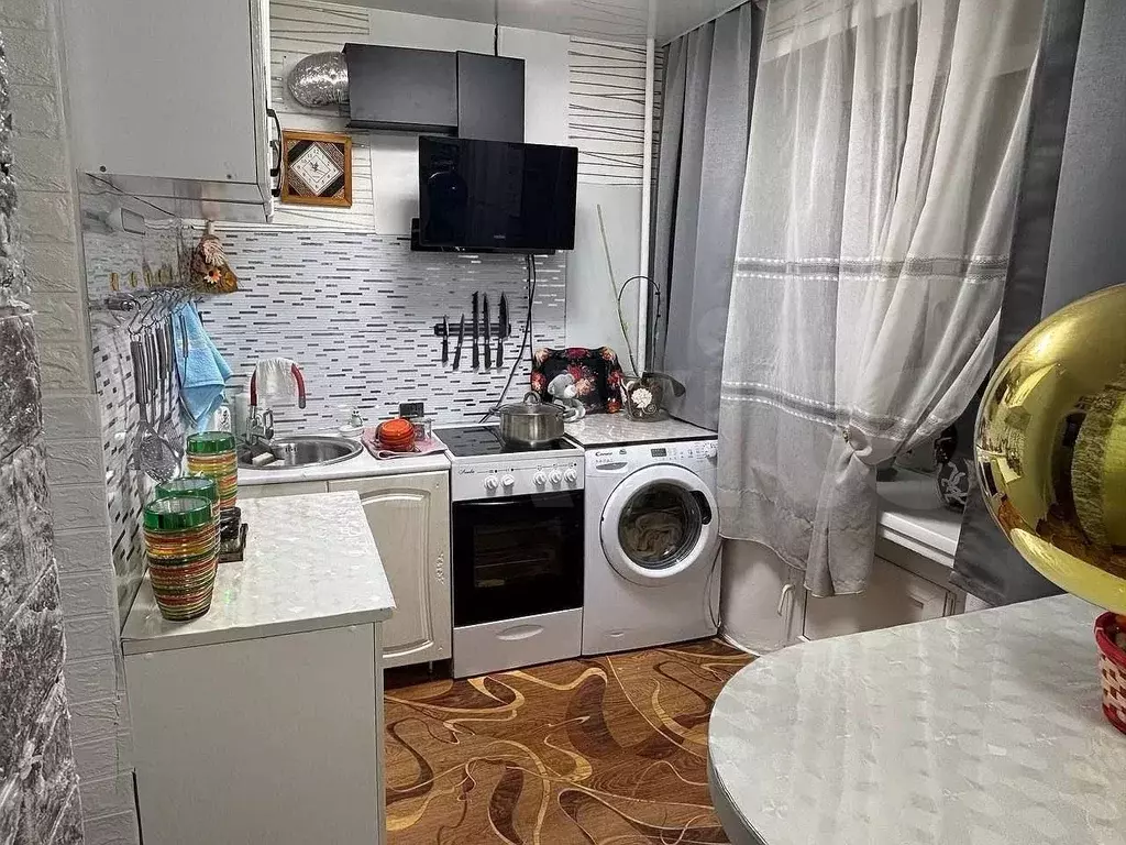 3-к. квартира, 63,1 м, 1/5 эт. - Фото 0
