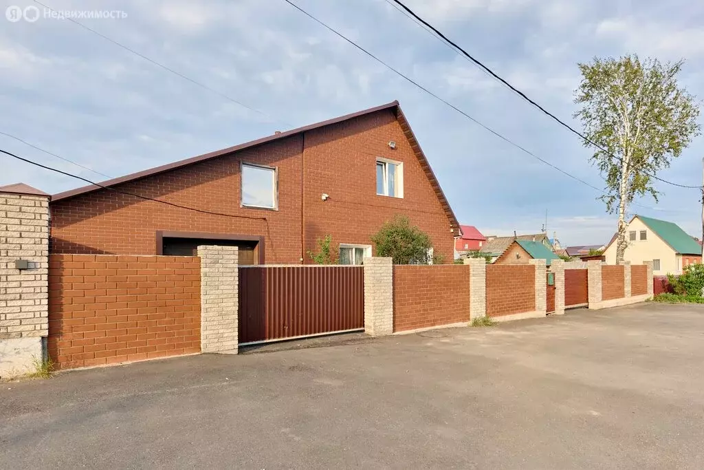 Дом в Пермь, микрорайон Голый Мыс, 2-я Полевая улица, 20 (220.6 м) - Фото 1