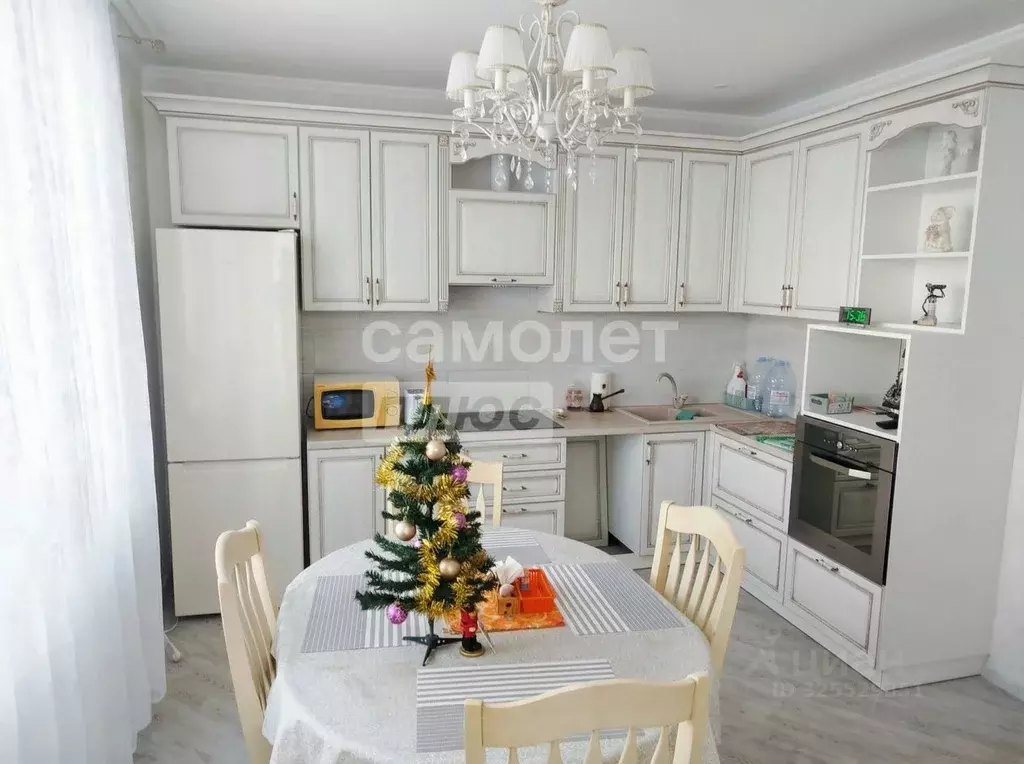 2-к кв. Брянская область, Брянск ул. Горбатова, 47 (72.0 м) - Фото 2