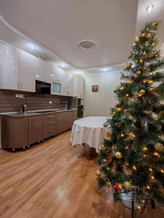 Дом в Саратовская область, Хвалынск Северный проезд (180 м) - Фото 1