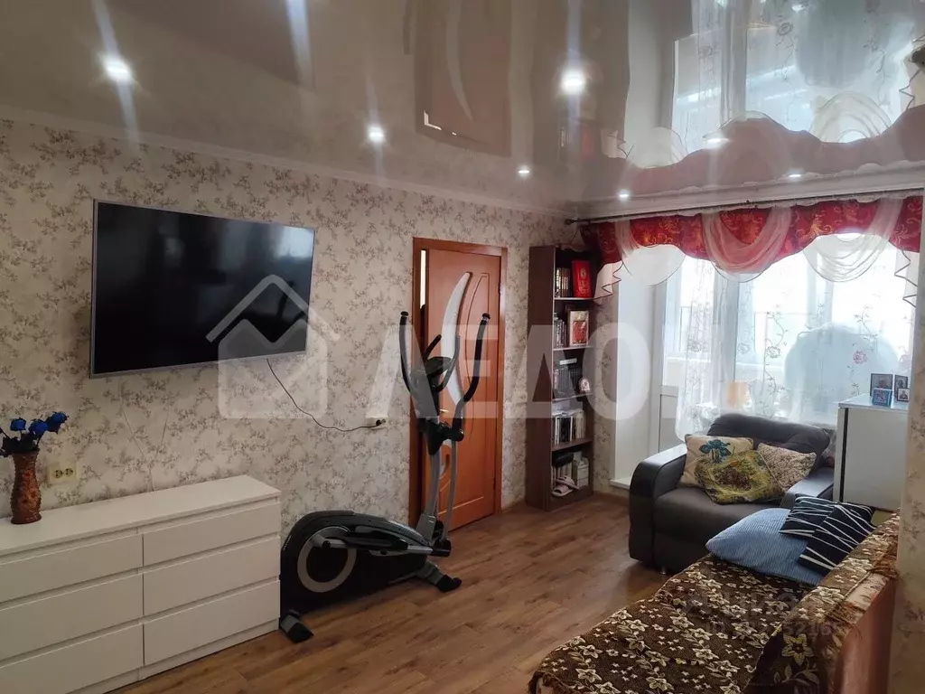 3-к кв. Омская область, Омск пос. Амурский, ул. Багратиона, 6 (55.1 м) - Фото 1