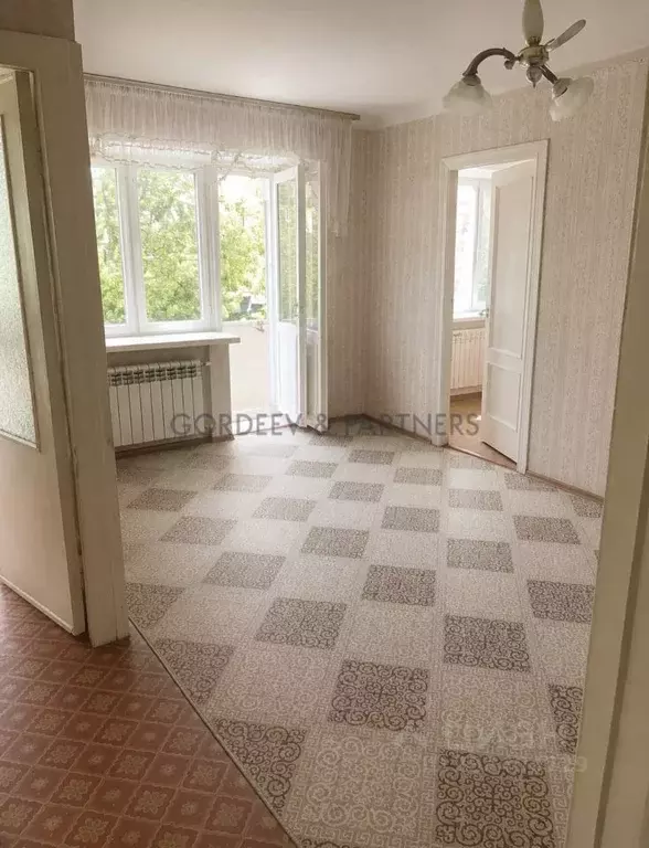3-к кв. Татарстан, Казань ул. Железнодорожников, 21 (41.9 м) - Фото 1