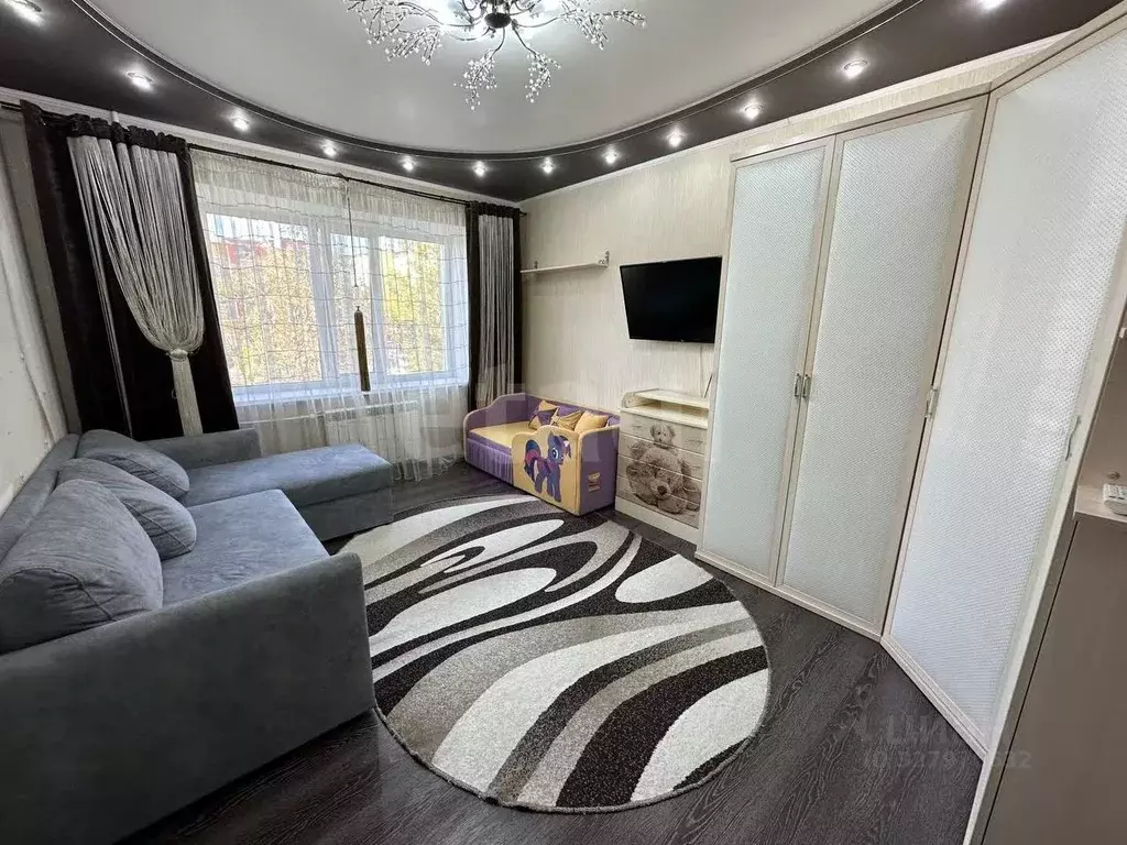 2-к кв. Ямало-Ненецкий АО, Новый Уренгой Юбилейный мкр, 2/3 (55.0 м) - Фото 2