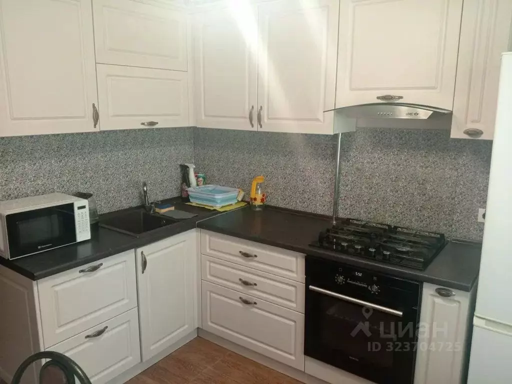 1-к кв. Челябинская область, Миасс ул. Степана Разина, 5 (52.0 м) - Фото 2