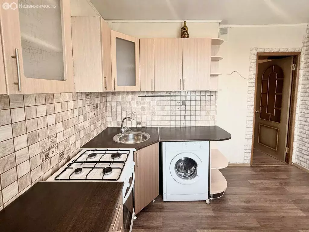 1-комнатная квартира: Брянск, Фосфоритная улица, 3 (37.3 м) - Фото 0