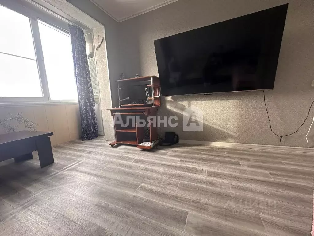 3-к кв. Ростовская область, Волгодонск просп. Мира, 61 (66.3 м) - Фото 1