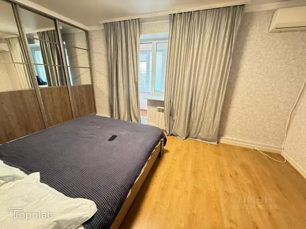 3-к кв. Астраханская область, Астрахань ул. Ахшарумова, 163А (82.2 м) - Фото 2