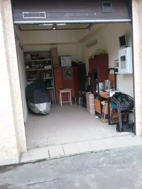 Гараж в Краснодарский край, Сочи ул. Макаренко, 8/9 (18 м) - Фото 1