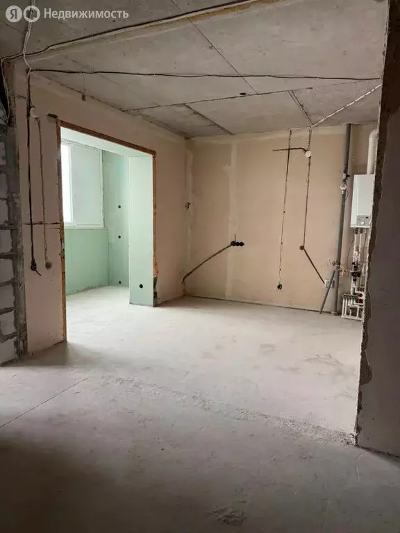 2-комнатная квартира: Астрахань, улица Набережная реки Царева, 83к1 ... - Фото 2