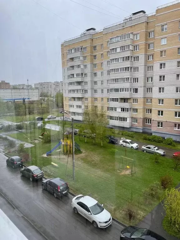 2-к. квартира, 52 м, 4/9 эт. - Фото 0