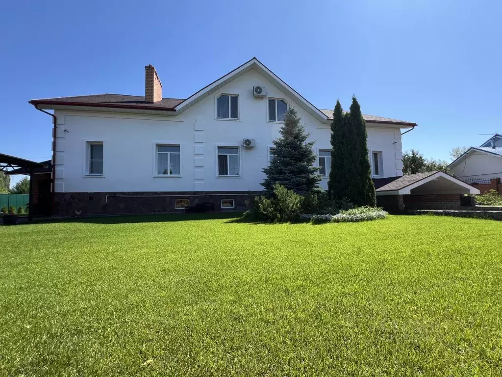 Дом в Татарстан, с. Верхний Услон ул. Набережная, 47 (900 м) - Фото 1