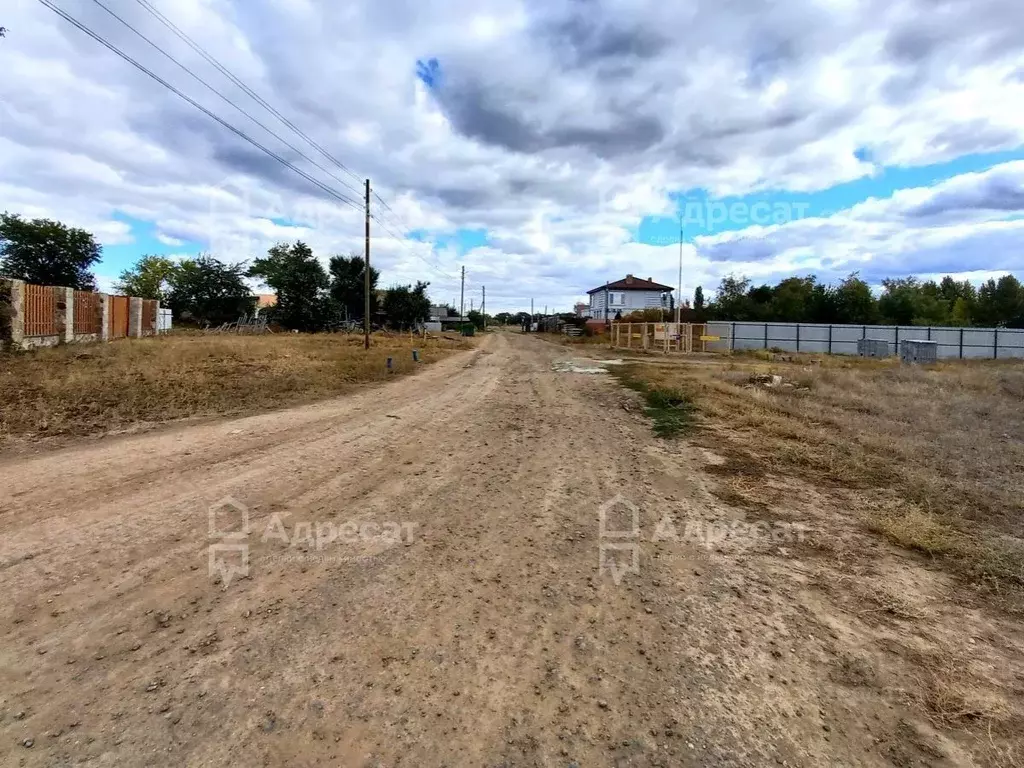 Участок в Волгоградская область, Среднеахтубинский район, Фрунзенское ... - Фото 2