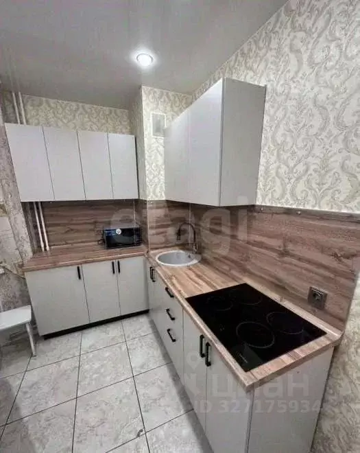 3-к кв. Тюменская область, Тюмень ул. Демьяна Бедного, 83 (72.0 м) - Фото 1