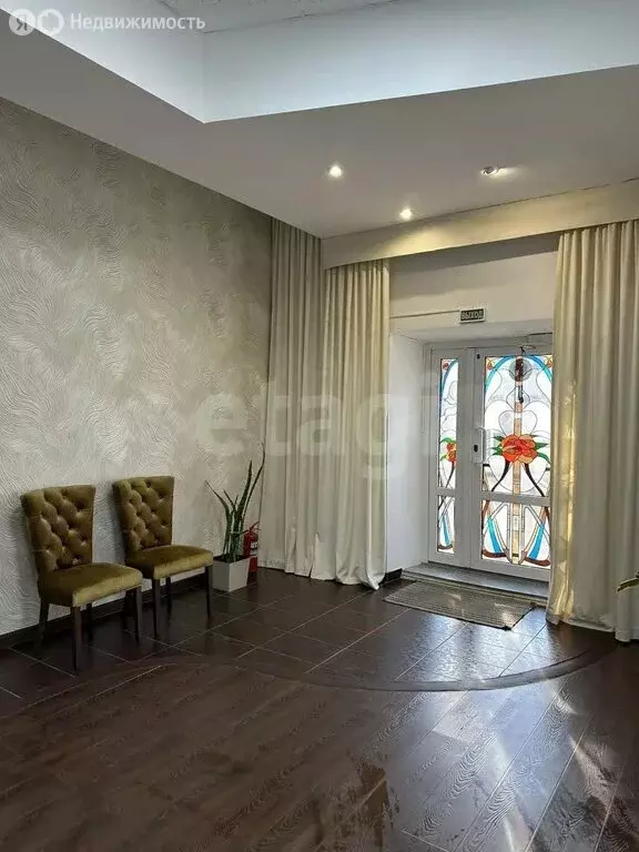 Торговая площадь (237.2 м) - Фото 1