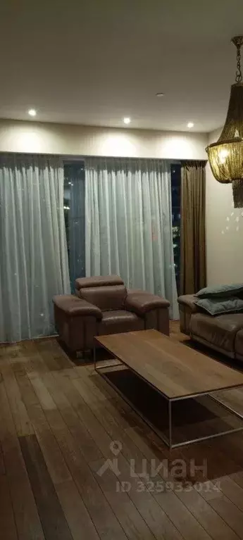 2-к кв. Москва 1-й Красногвардейский проезд, 21с2 (92.1 м) - Фото 1