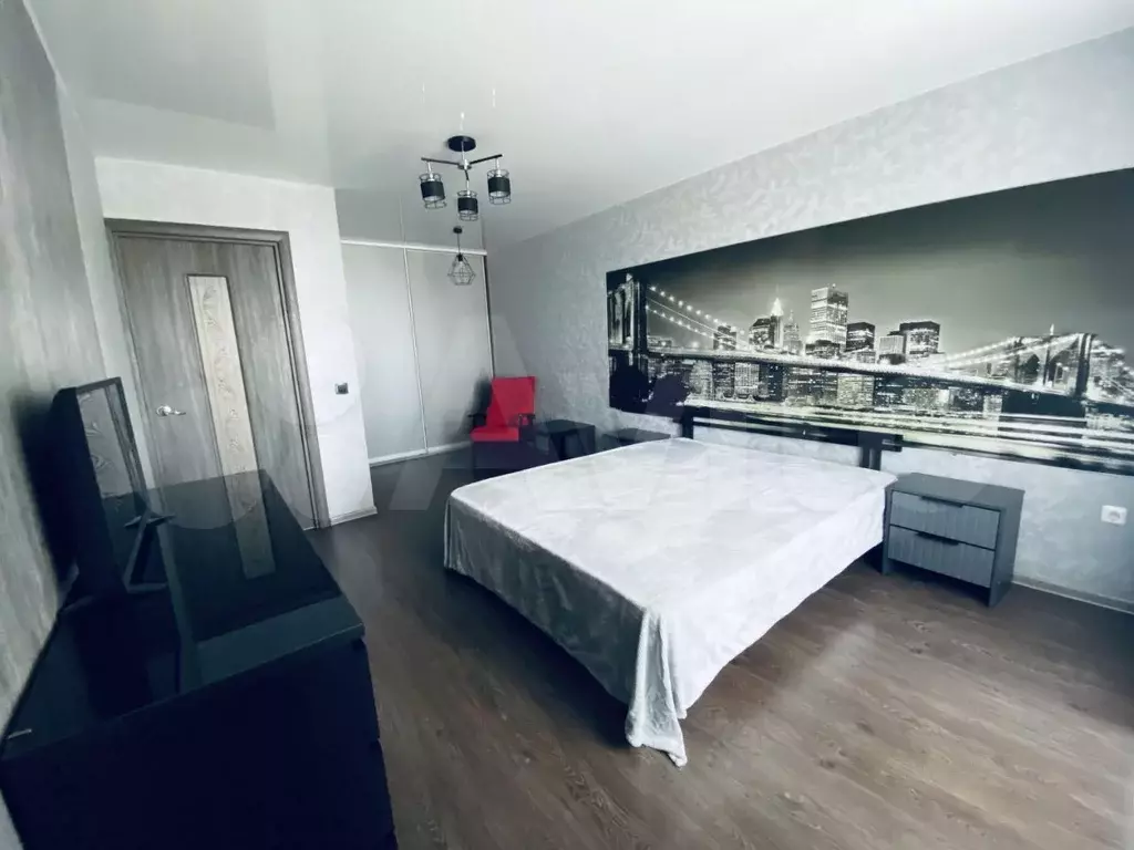1-к. квартира, 40 м, 6/18 эт. - Фото 1