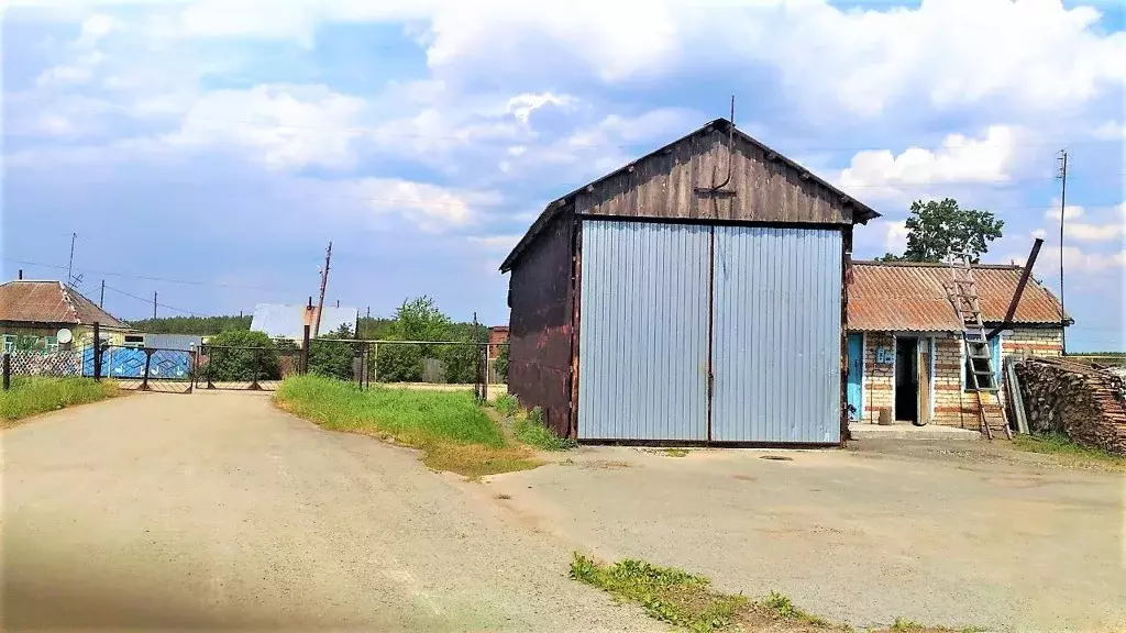 Погода село грязновское свердловской. Село Грязновское Богдановичский район история. Село Прищаново Богдановичский район. Поселок красный Маяк Свердловская область Богдановичский район. П. красный Маяк (Богдановичский р-н 32 км.).