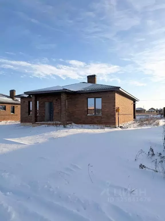 Коттедж в Татарстан, Лаишевский район, Егорьевское с/пос, д. Кзыл-Иль ... - Фото 1