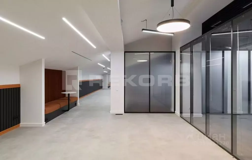 Офис в Санкт-Петербург наб. Обводного Канала, 23Б (800 м) - Фото 1