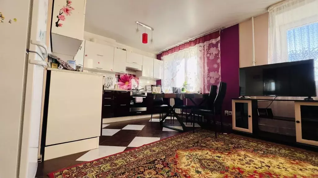 3-к кв. Бурятия, Улан-Удэ ул. Тулаева, 136 (64.5 м) - Фото 1