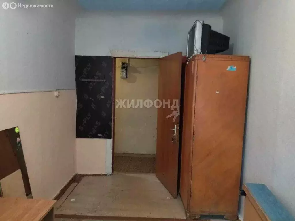 4-комнатная квартира: Новосибирск, улица Кузьмы Минина, 4А (65.9 м) - Фото 0