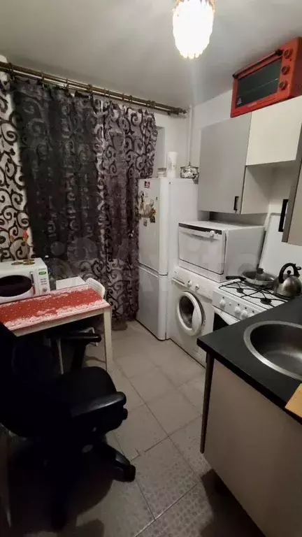 1-к. квартира, 32 м, 4/9 эт. - Фото 0