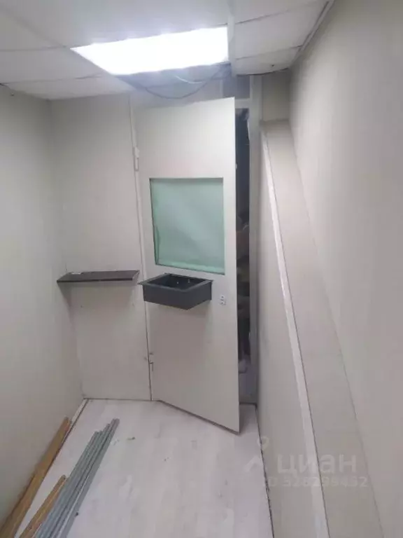 Помещение свободного назначения в Москва ул. Красная Пресня, 44С1 (15 ... - Фото 1