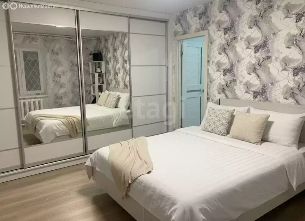 3-комнатная квартира: Голышманово, улица 8 Марта, 18Б (71 м) - Фото 1