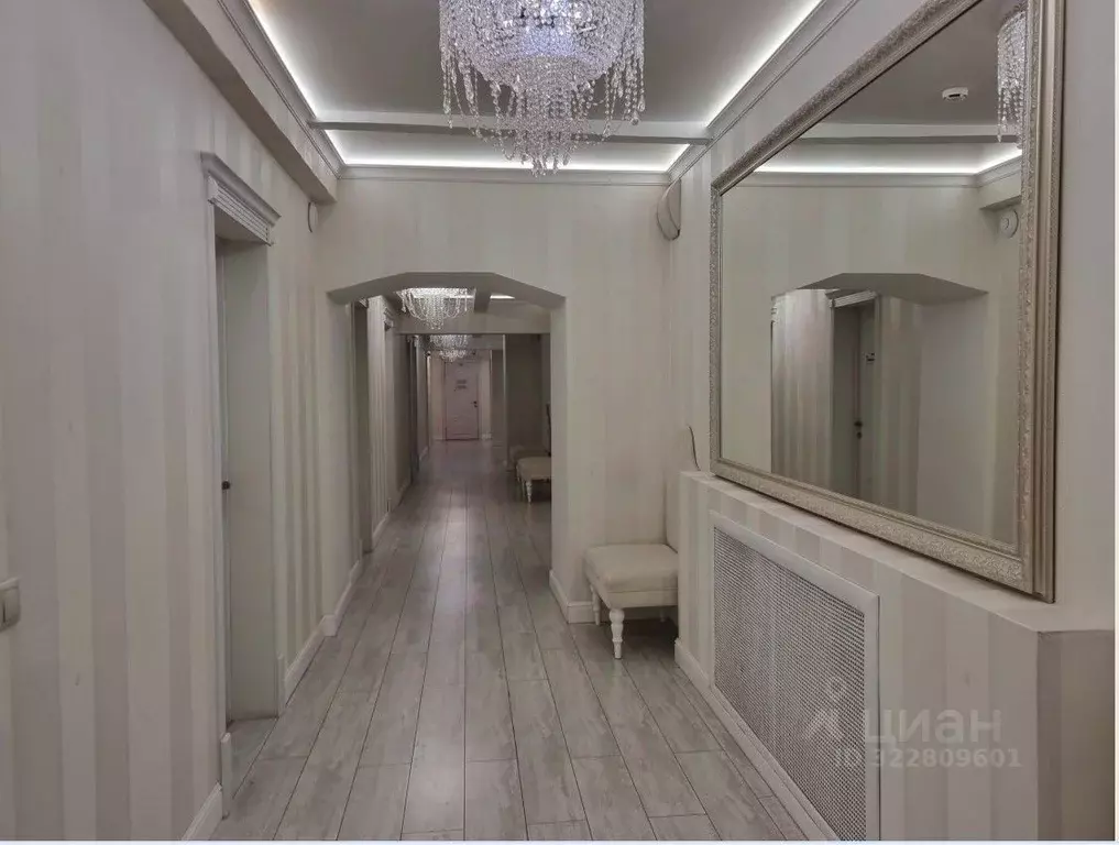 Помещение свободного назначения в Москва Раушская наб., 4/5С1 (182 м) - Фото 1