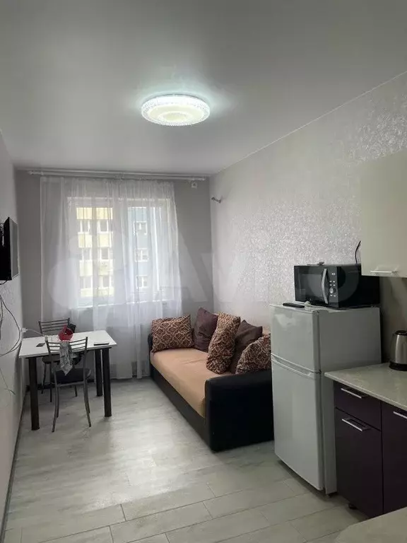 1-к. квартира, 35 м, 11/17 эт. - Фото 0