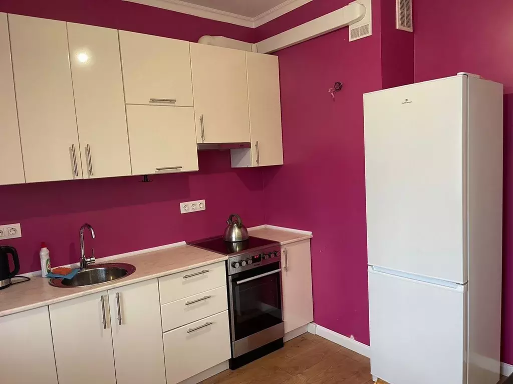 2-к кв. Санкт-Петербург пос. Металлострой, Центральная ул., 19к3 (60.0 ... - Фото 2