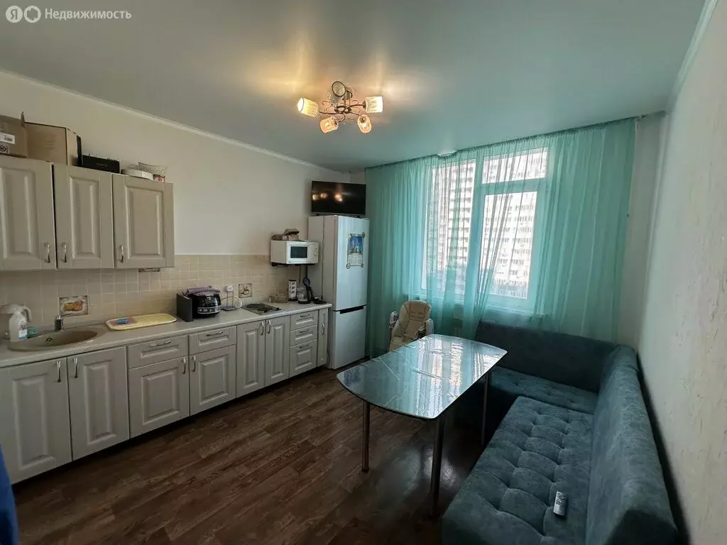 1-комнатная квартира: Оренбург, улица Геннадия Донковцева, 11 (36.8 м) - Фото 1