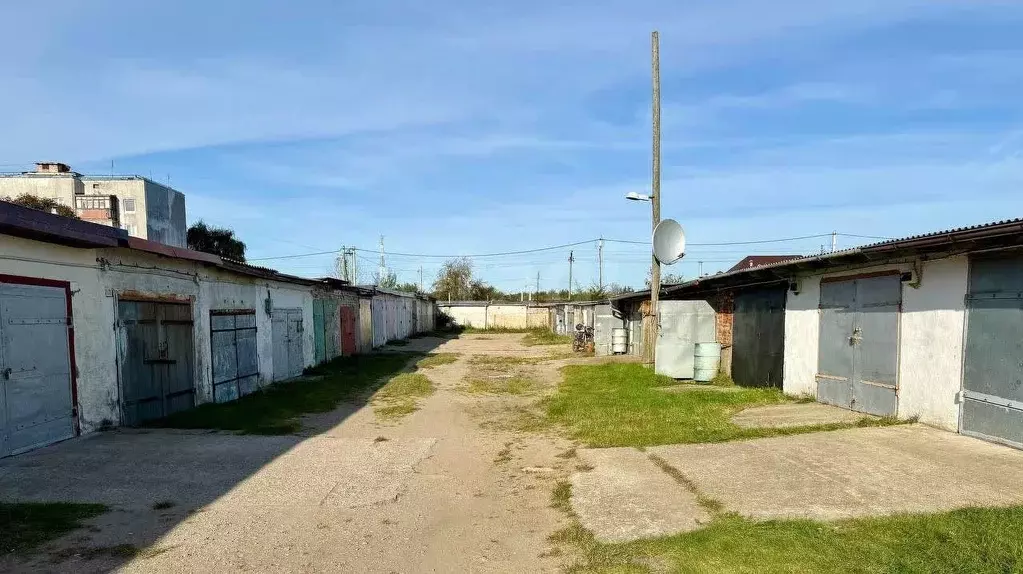 Гараж в Калининградская область, Янтарный городской округ, пос. ... - Фото 1