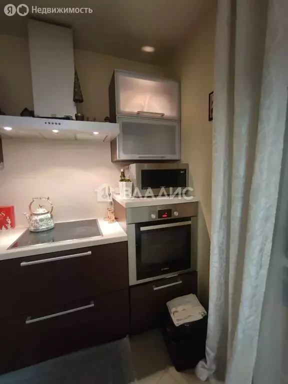 3-комнатная квартира: Белгород, улица 5 Августа, 37 (84.6 м) - Фото 2