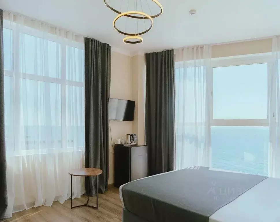 2-к кв. Краснодарский край, Сочи Светлана мкр, ул. Депутатская, 10 ... - Фото 2