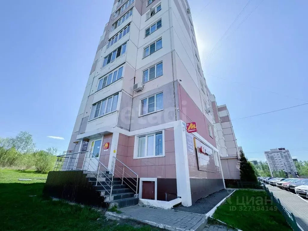 Помещение свободного назначения в Мордовия, Саранск ул. Тани Бибиной, ... - Фото 1