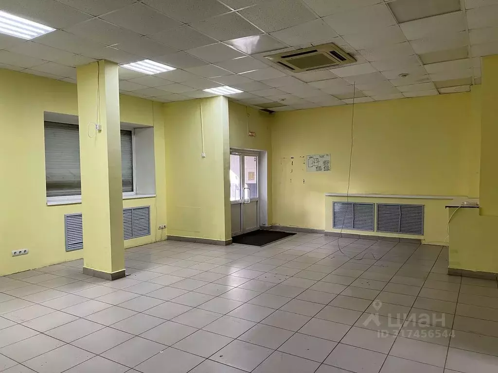 Торговая площадь в Удмуртия, Ижевск ул. Имени Татьяны Барамзиной, 62 ... - Фото 0