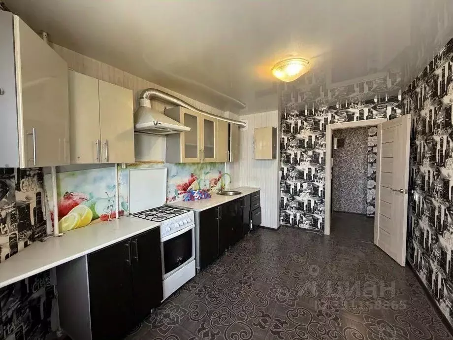 3-к кв. Татарстан, Зеленодольск ул. Комарова, 39 (65.0 м) - Фото 1