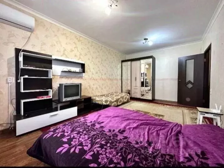 2-к кв. Белгородская область, Старый Оскол Макаренко мкр, 19 (40.0 м) - Фото 1