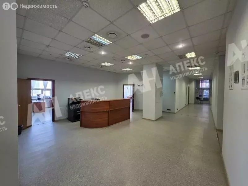 Офис (305 м) - Фото 2