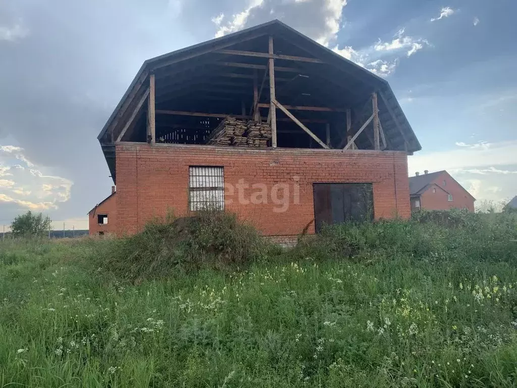 Дом в Кемеровская область, Ленинск-Кузнецкий ул. Березовая роща, 27 ... - Фото 0