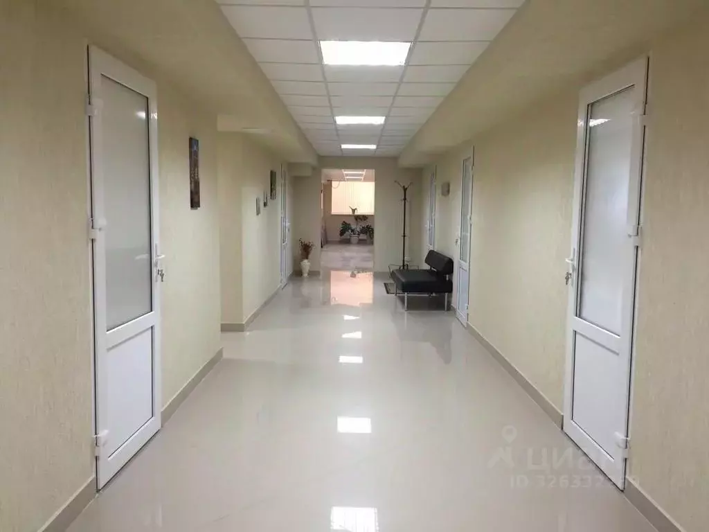 Офис в Краснодарский край, Краснодар Школьный мкр, ул. Школьная, 13 ... - Фото 1