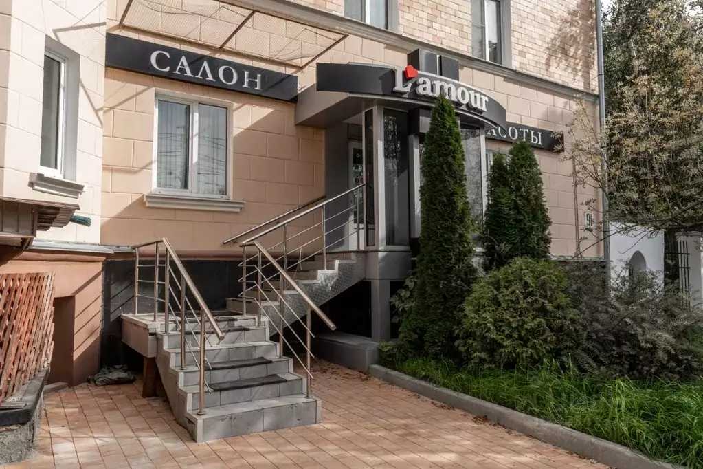 Помещение свободного назначения в Тульская область, Тула просп. ... - Фото 1